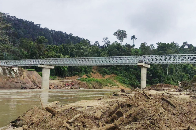 Jambatan Keluli 106 Meter Di Malaysia